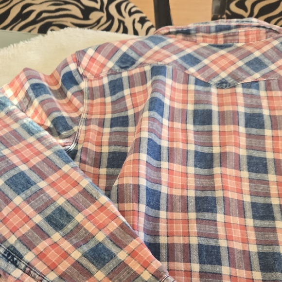 Orvis Plaid Button-Up Shirt - Picture 12 of 13